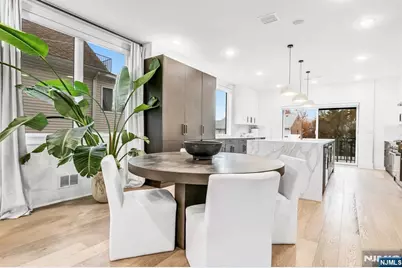 38 Hudson Avenue, Edgewater, NJ 07020 - Photo 11