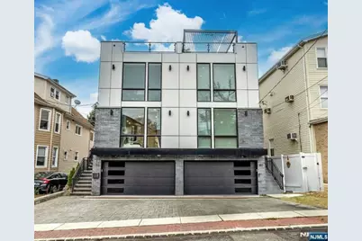 38 Hudson Avenue, Edgewater, NJ 07020 - Photo 1