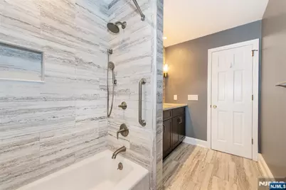 232 Hidden Glen Court, Franklin Lakes, NJ 07417 - Photo 21