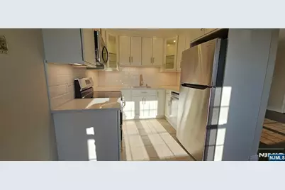 1240 Van Houten Avenue 2A #2A, Clifton, NJ 07013 - Photo 3