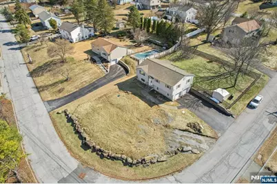 8 Nimbus Drive, Vernon, NJ 07462 - Photo 33