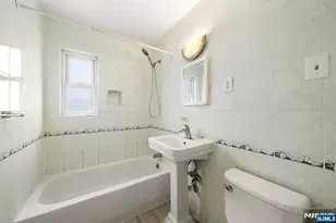 184 Hillside Ave I1, Leonia, NJ 07605 - Photo 9