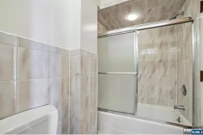 364 Palisade Avenue 5E #5E, Cliffside Park, NJ 07010 - Photo 15