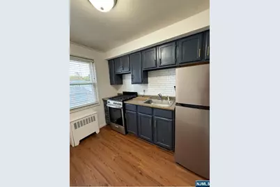 206 Grand Avenue B #B, Rutherford, NJ 07070 - Photo 11