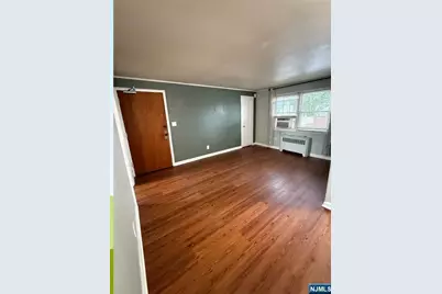 206 Grand Avenue B #B, Rutherford, NJ 07070 - Photo 7