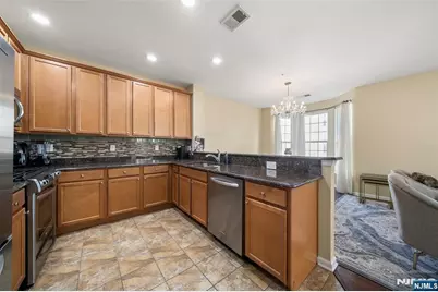 3 Holly Lane 902 #902, Garfield, NJ 07026 - Photo 9