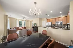 3 Holly Ln 902, Garfield, NJ 07026 - Photo 5