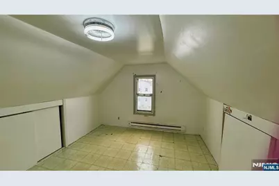 58 Bloomingdale Avenue, Garfield, NJ 07026 - Photo 19