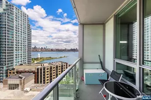 20 Newport Parkway 1812, Jersey City, NJ 07310 - Photo 3