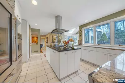 17 Sycamore Drive, Woodcliff Lake, NJ 07677 - Photo 13
