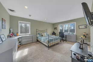 17 Sycamore Dr, Woodcliff Lake, NJ 07677 - Photo 35