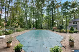 17 Sycamore Dr, Woodcliff Lake, NJ 07677 - Photo 45