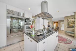 17 Sycamore Dr, Woodcliff Lake, NJ 07677 - Photo 15