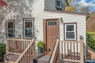 39 Delaware Rd, West Milford, NJ 07421 - Photo 3