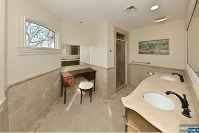 2604 Cleveland Avenue, Washington Township, NJ 07676 - Photo 15