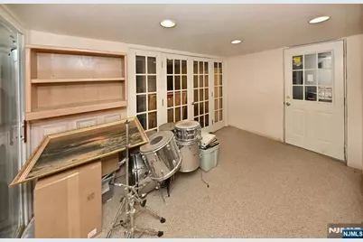 2604 Cleveland Avenue, Washington Township, NJ 07676 - Photo 25