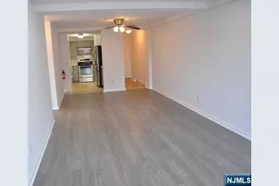 99 Teaneck Road 118 #118, Ridgefield Park, NJ 07660 - Photo 11