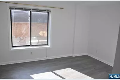 99 Teaneck Road 118 #118, Ridgefield Park, NJ 07660 - Photo 7