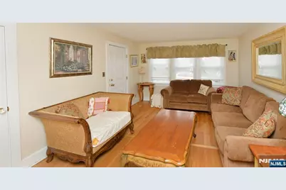 188 Highwood Avenue, Glen Rock, NJ 07452 - Photo 5