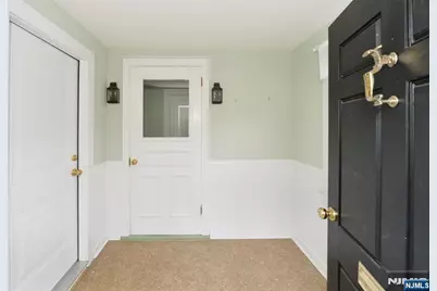 188 Highwood Avenue, Glen Rock, NJ 07452 - Photo 3