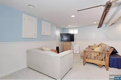 45 Highland Avenue, Midland Park, NJ 07432 - Photo 33