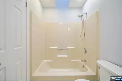 196 Madison Avenue 15 #15, Dumont, NJ 07628 - Photo 21