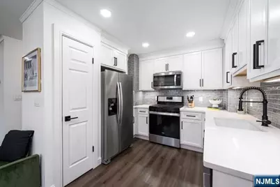 141 Park Avenue 8 #8, East Rutherford, NJ 07073 - Photo 9