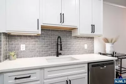 141 Park Avenue 8 #8, East Rutherford, NJ 07073 - Photo 11