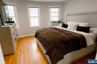290 Elm Avenue, Bogota, NJ 07603 - Photo 11