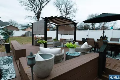 290 Elm Avenue, Bogota, NJ 07603 - Photo 33