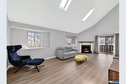 2506 Hemingway Lane, Mahwah, NJ 07430 - Photo 5