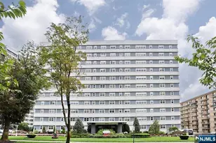 280 Prospect Ave 5D, Hackensack, NJ 07601 - Photo 1