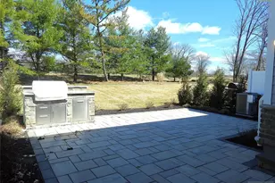 8 Royal Birkdale Ln, River Vale Township, NJ 07675 - Photo 5