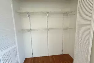 402 Monroe Ave, New Milford, NJ 07646 - Photo 11