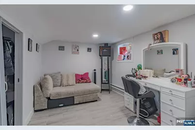 127 Morris Avenue, Garfield, NJ 07026 - Photo 17