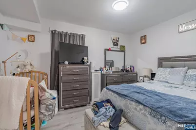 127 Morris Avenue, Garfield, NJ 07026 - Photo 11