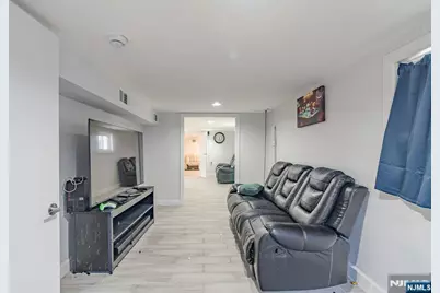 127 Morris Avenue, Garfield, NJ 07026 - Photo 15