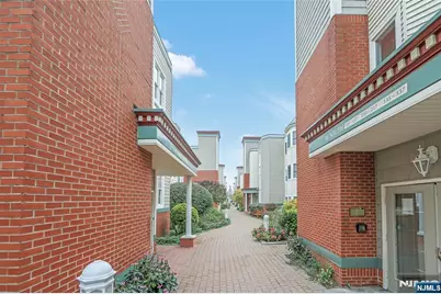 337 The Promenade 337 #337, Edgewater, NJ 07020 - Photo 19