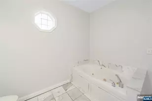 337 The Promenade 337, Edgewater, NJ 07020 - Photo 15
