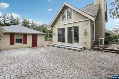 167 Hobart Avenue, Millburn, NJ 07078 - Photo 43