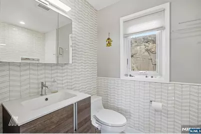 300 Gorge Road 75 #75, Cliffside Park, NJ 07010 - Photo 17