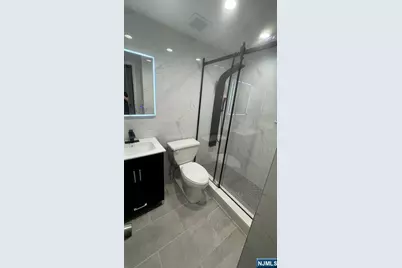 250 Gorge 21E #21E, Cliffside Park, NJ 07010 - Photo 7