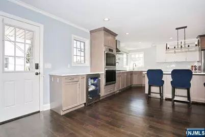 88 Alberta Drive, Saddle Brook Township, NJ 07663 - Photo 15