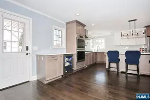 88 Alberta Dr, Saddle Brook Township, NJ 07663 - Photo 15