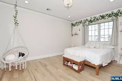 88 Alberta Drive, Saddle Brook Township, NJ 07663 - Photo 25