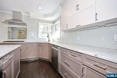 88 Alberta Drive, Saddle Brook Township, NJ 07663 - Photo 13