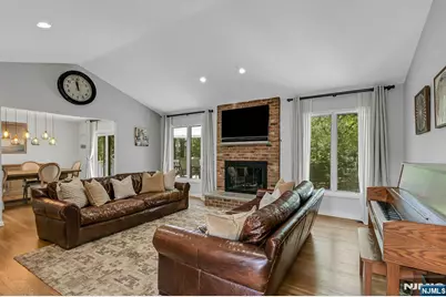85 Orchard Road, Demarest, NJ 07627 - Photo 7
