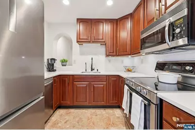 91 Roseland Avenue A1 #A1, Caldwell, NJ 07006 - Photo 7