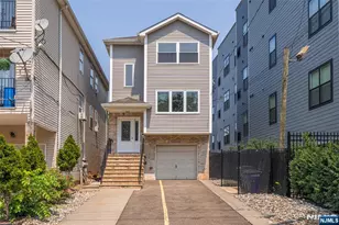 1117 Chestnut St, Elizabeth, NJ 07201 - Photo 1