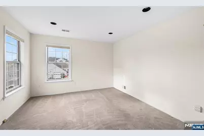 11 Rothwell Drive 11D #11D, Jamesburg, NJ 08831 - Photo 9